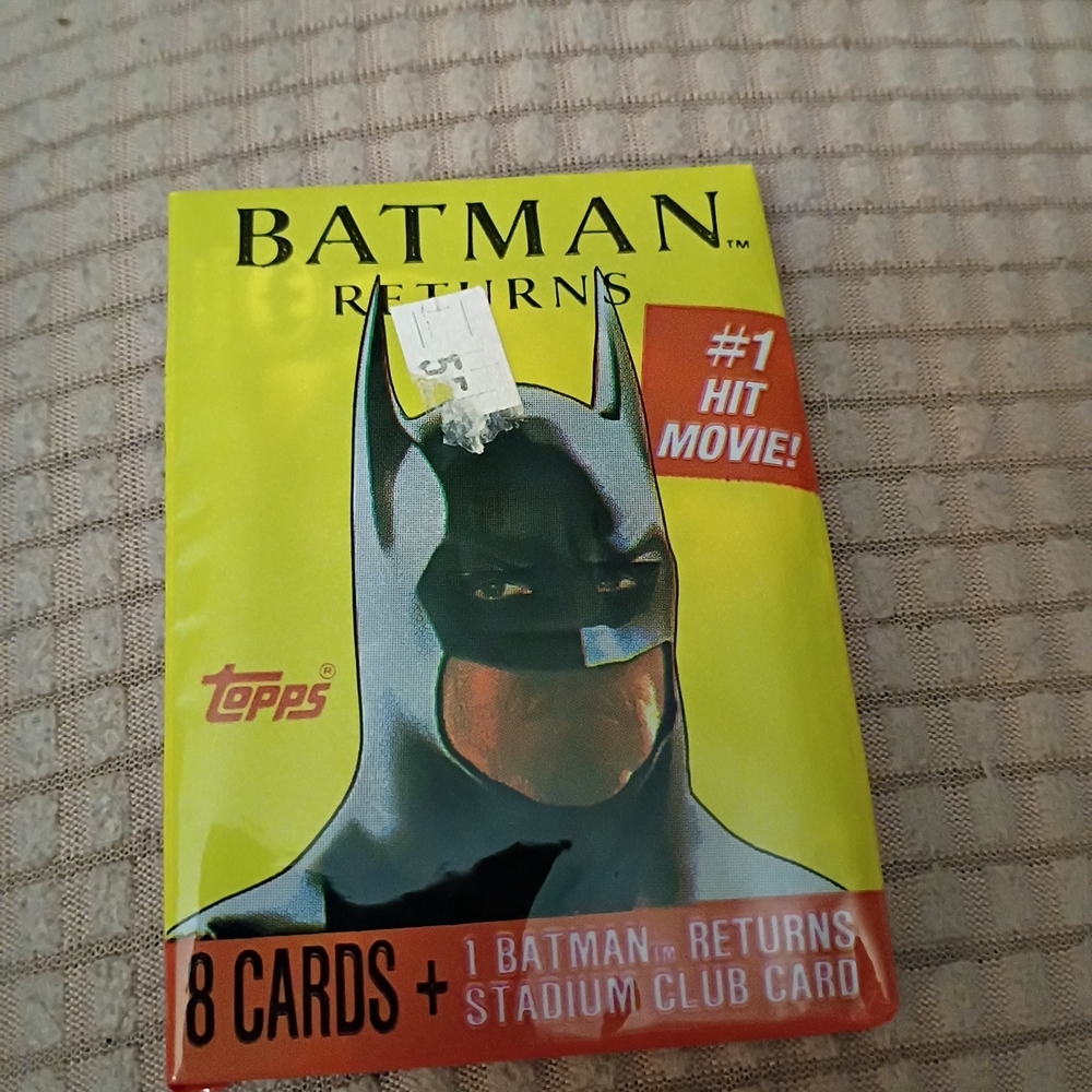 Batman Returns Trading Cards Pack